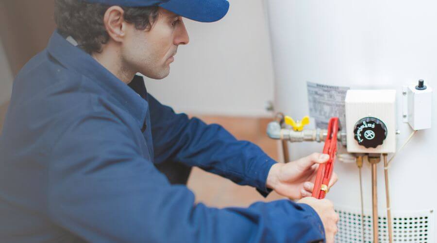 Professional Tankless Water Heater Installation in Farmingdale, ME